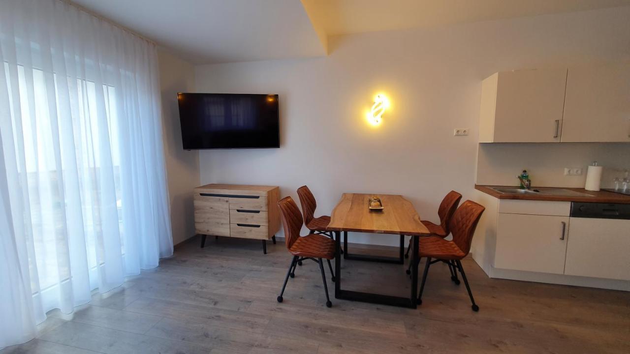 Ferienwohnungen "Godewind", Appartements Mit Balkon Oder Terrasse زينوويتز المظهر الخارجي الصورة